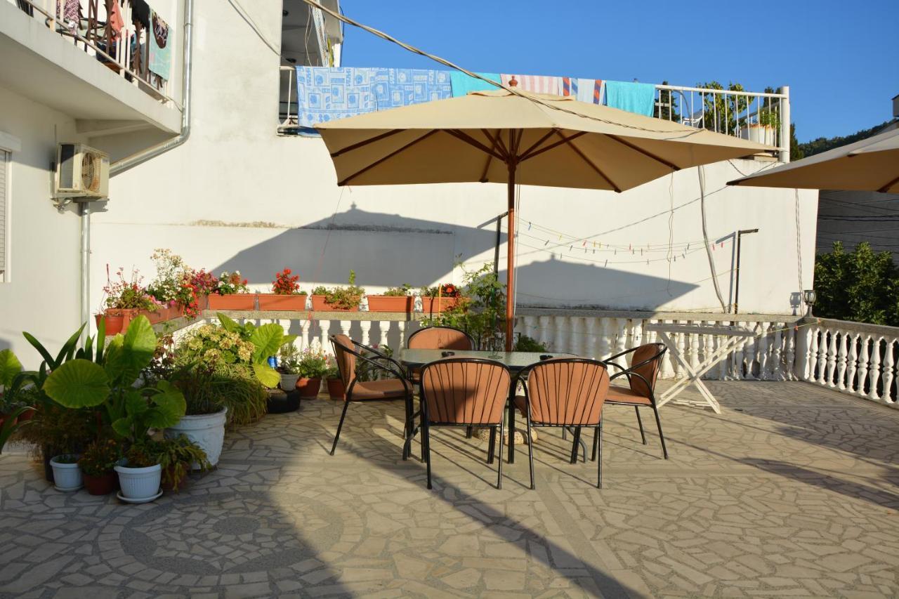 Guest House Vera Ulcinj Exterior photo
